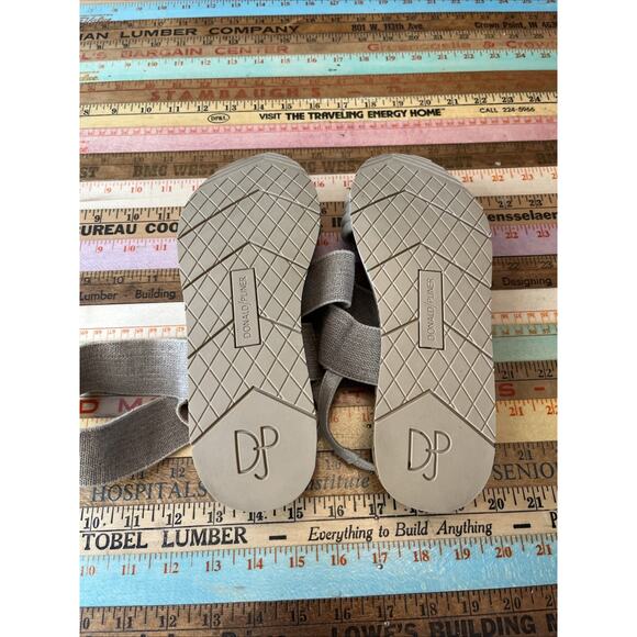 Donald Pliner Women’s 8 Shaye Ankle Strappy Sandals Metallic Tan Cork - Picture 7 of 10